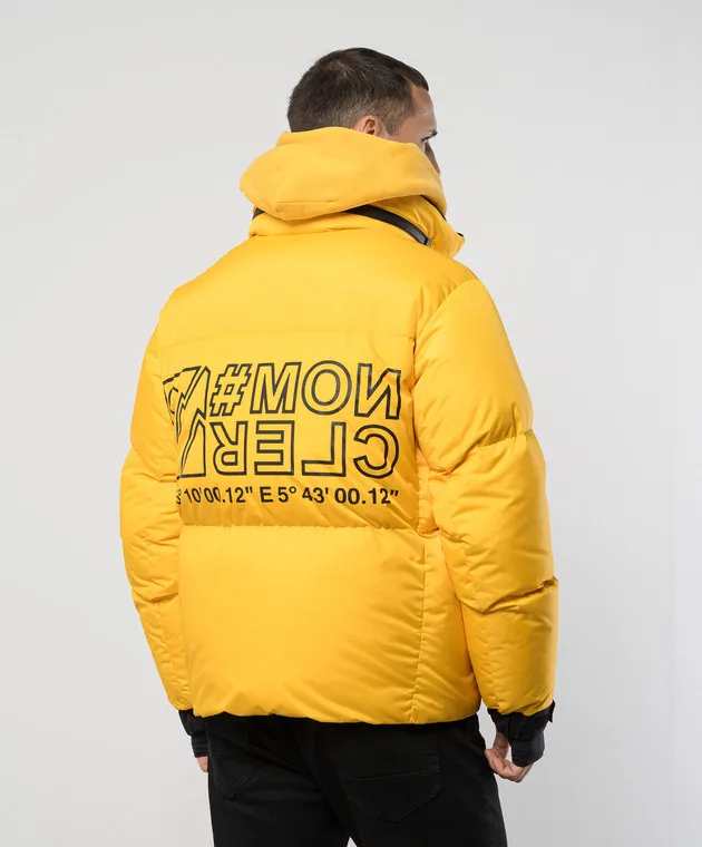 Moncler Grenoble Piumino giallo con logo 1A000235399E