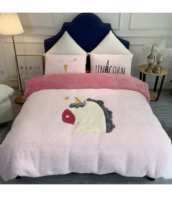 Set letto pelosi peluchosi