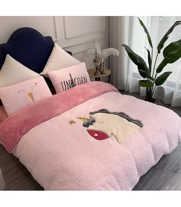 Set letto pelosi peluchosi