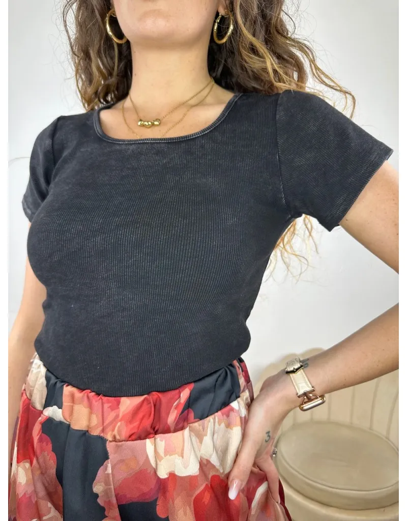 T-SHIRT CROP LARY NERA